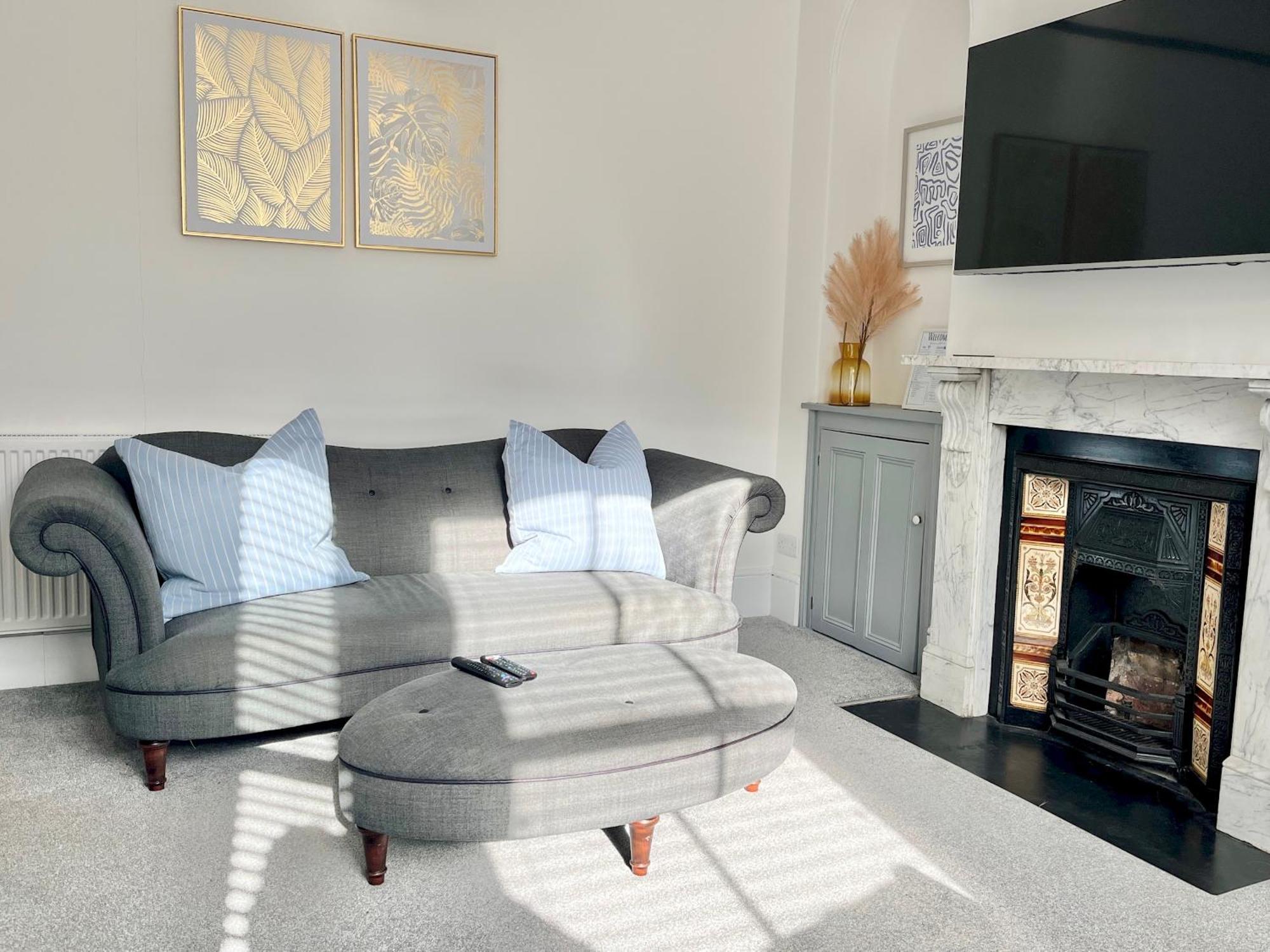Spacious Home Near Seafront & Train Station 5 Bed Sleeps 10- Central Пензанс Екстериор снимка