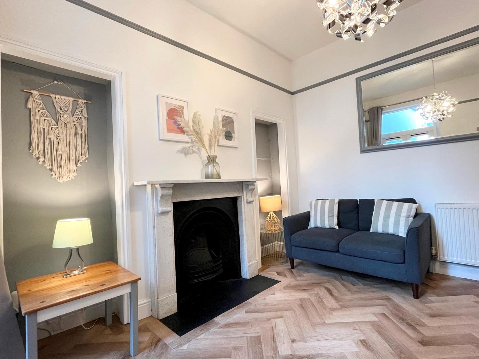 Spacious Home Near Seafront & Train Station 5 Bed Sleeps 10- Central Пензанс Екстериор снимка